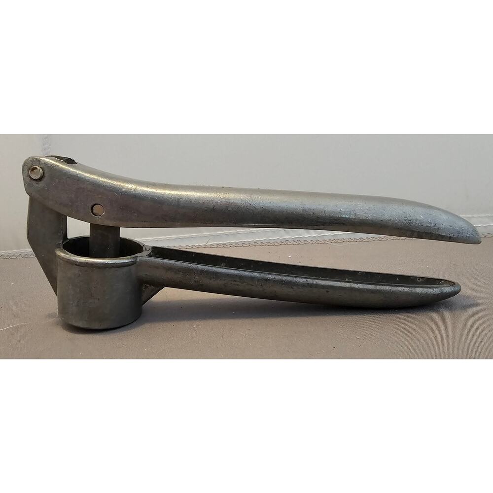 Vintage Aluminum Garlic-Onion Juicer Press - 6" Long - Japan